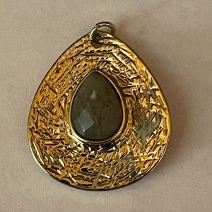 Samantha Wills Plated Gold Hammered Pendant with Green Gemstone